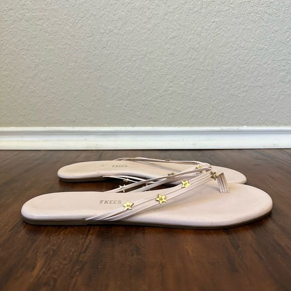 TKEES Duo Stars Flip Flop Sandals in Blush Pink Cowhide Leather - Picture 4 of 10